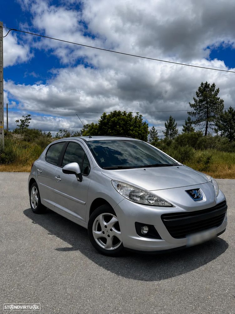 Peugeot 207 1.4 HDi Premium - 3