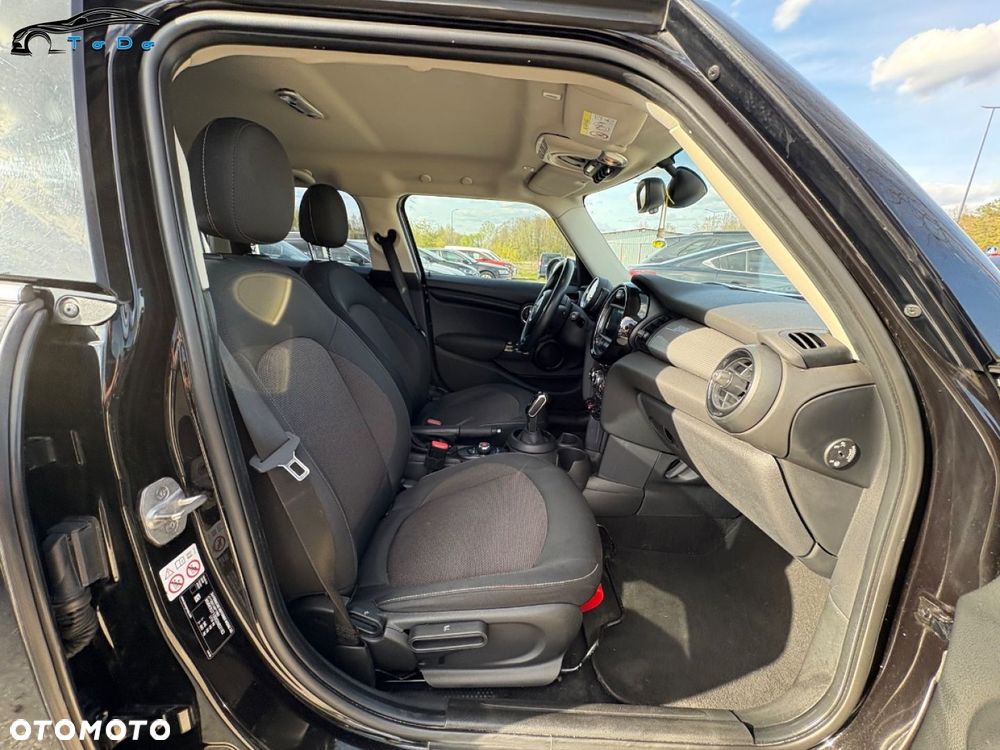 MINI Cooper 60 Years Chili - 30