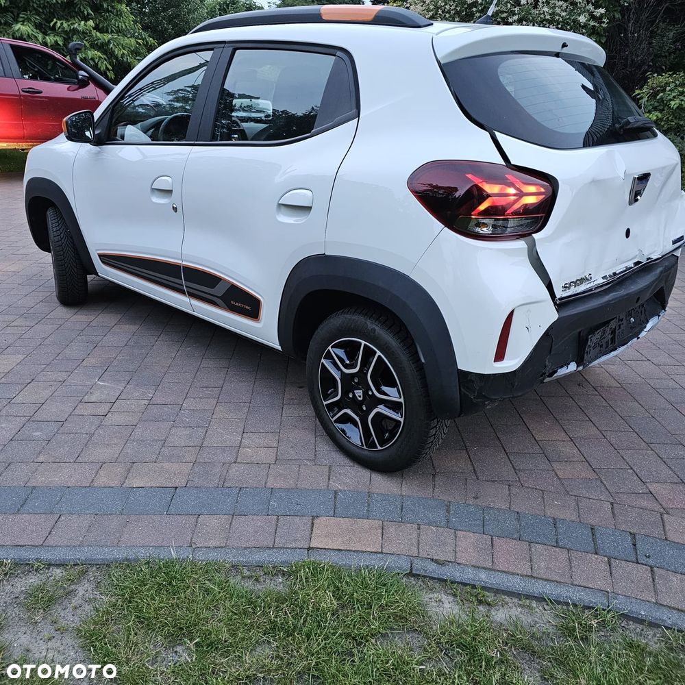 Dacia Spring 27.4kWh Essential - 8