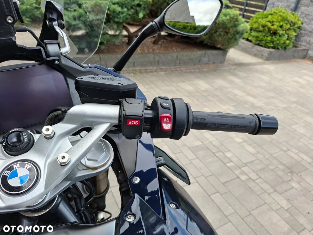 BMW RS - 12