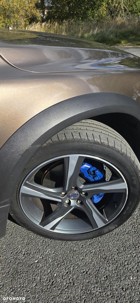 Volvo XC 70 - 8