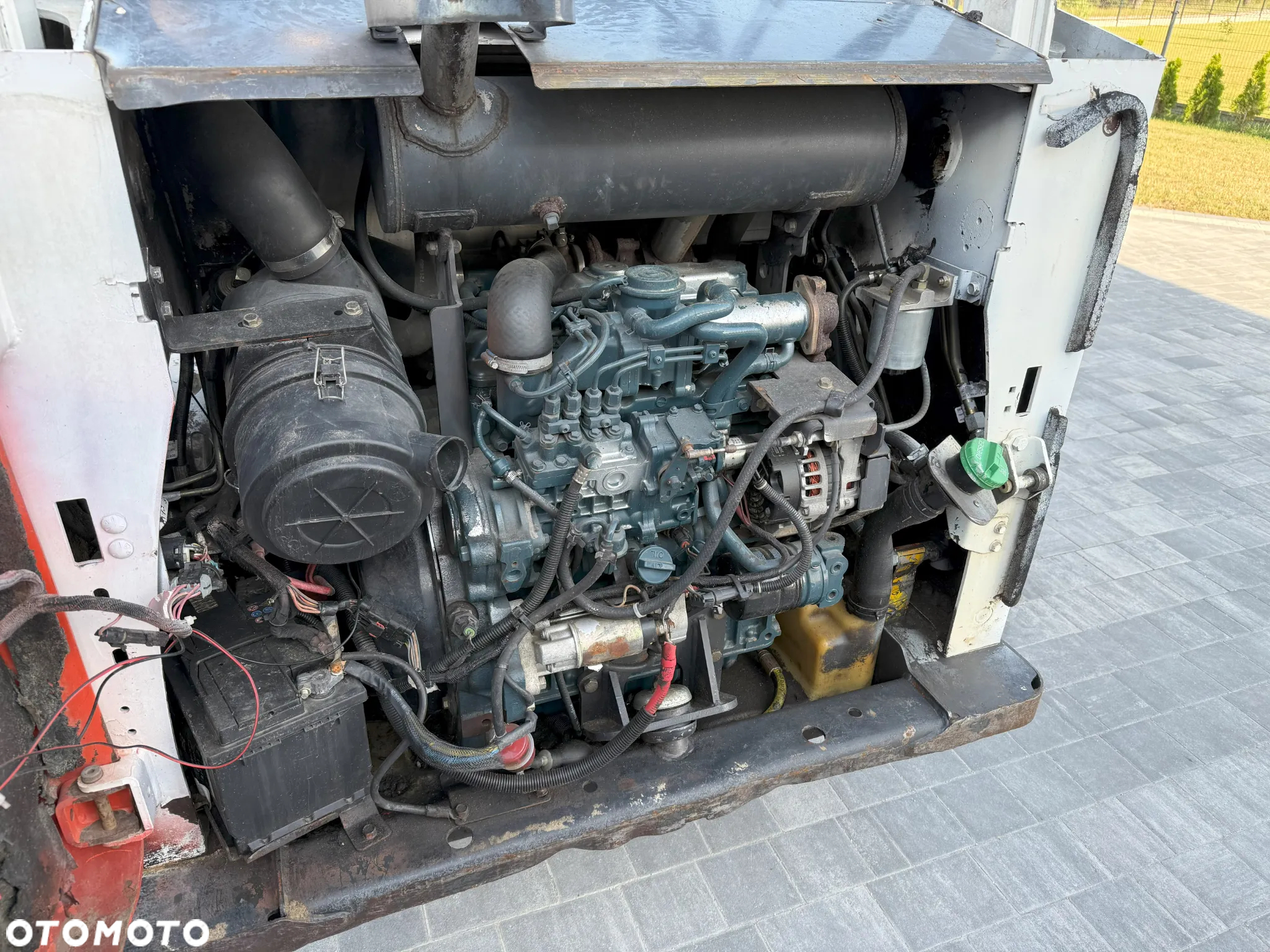 Bobcat S570 - 13