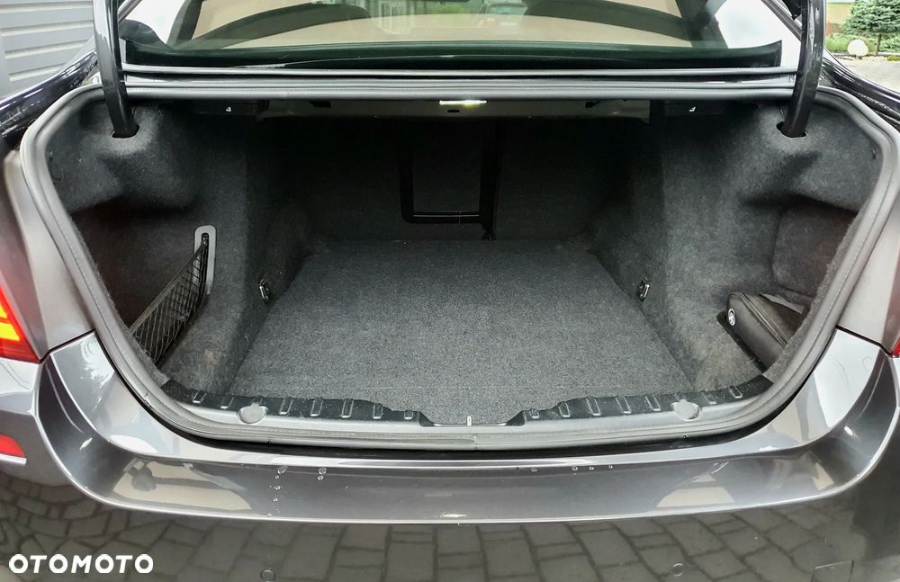 BMW Seria 5 M550d xDrive - 31