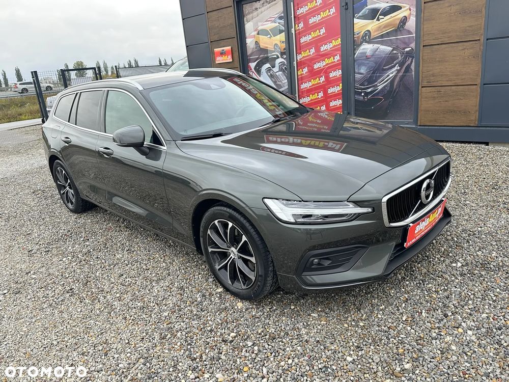 Volvo V60 B3 B Momentum Pro - 2