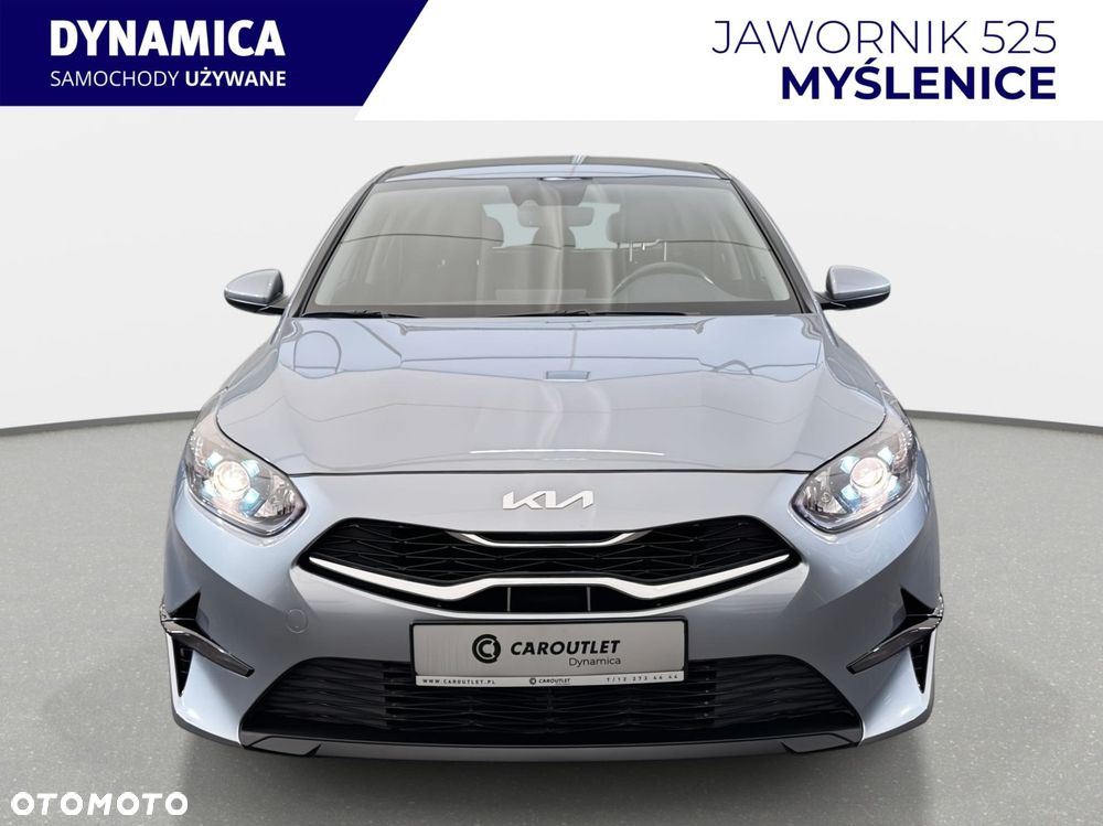 Kia Ceed - 4