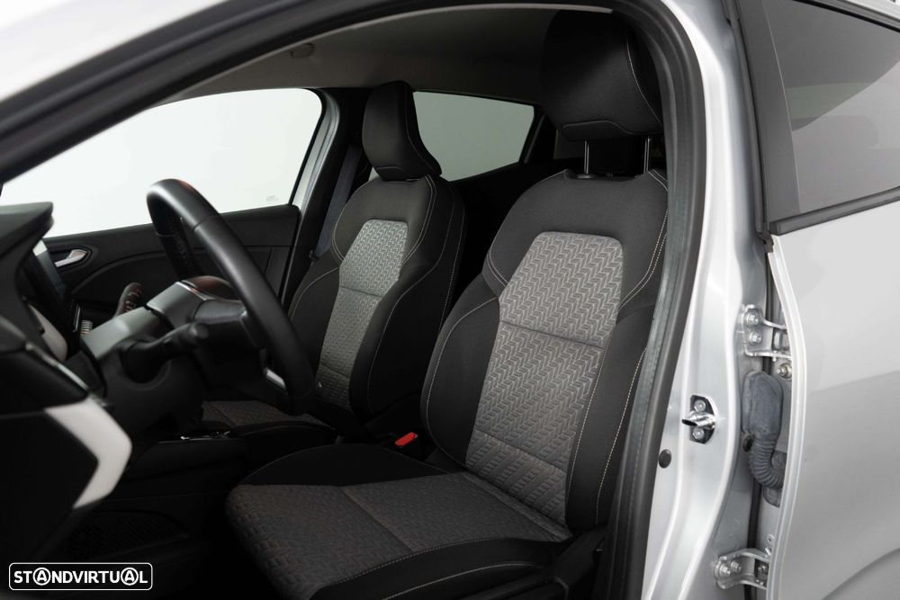 Renault Clio 1.5 Blue dCi Limited - 9