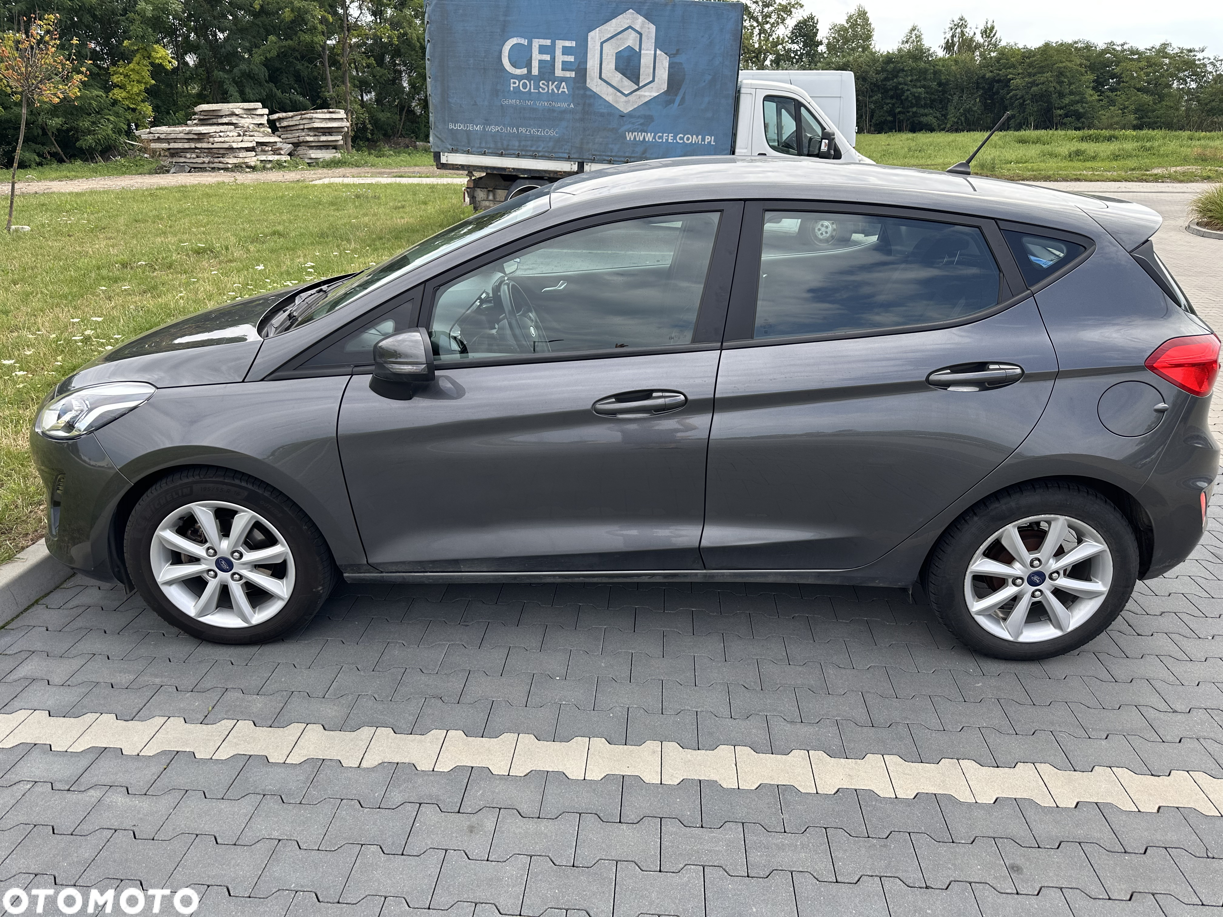 Ford Fiesta 1.0 EcoBoost S&S TREND - 4