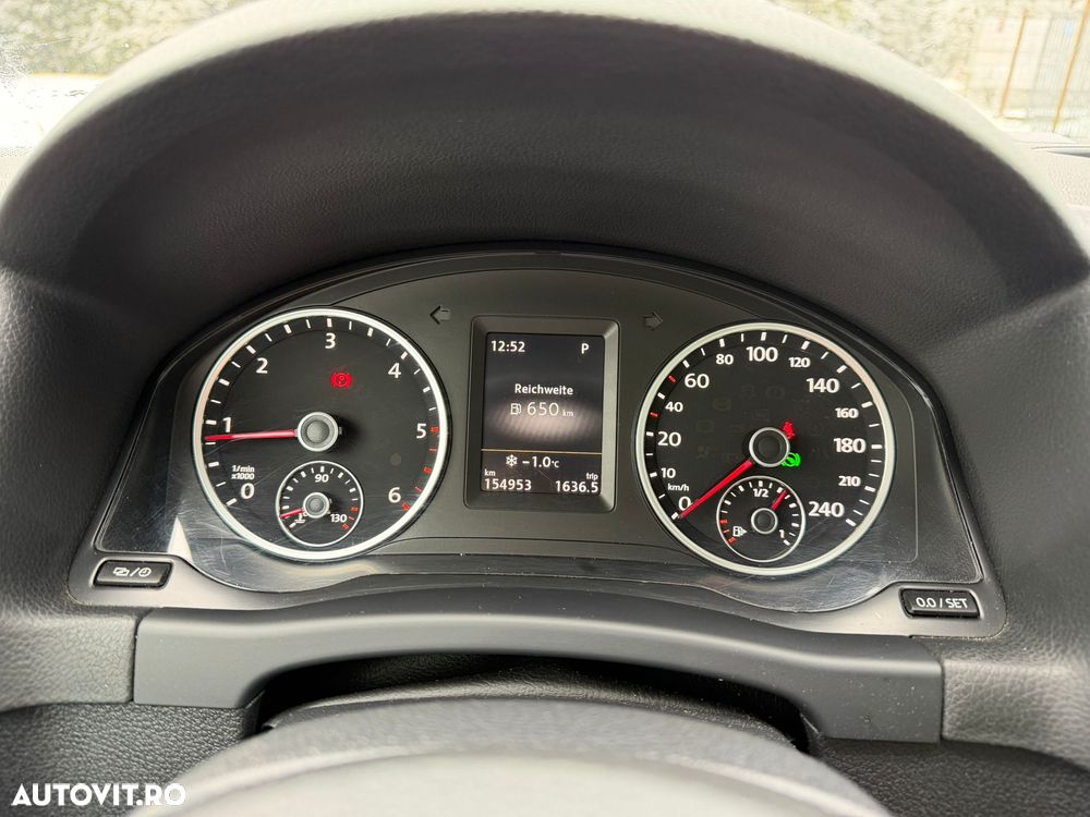 Volkswagen Tiguan - 15