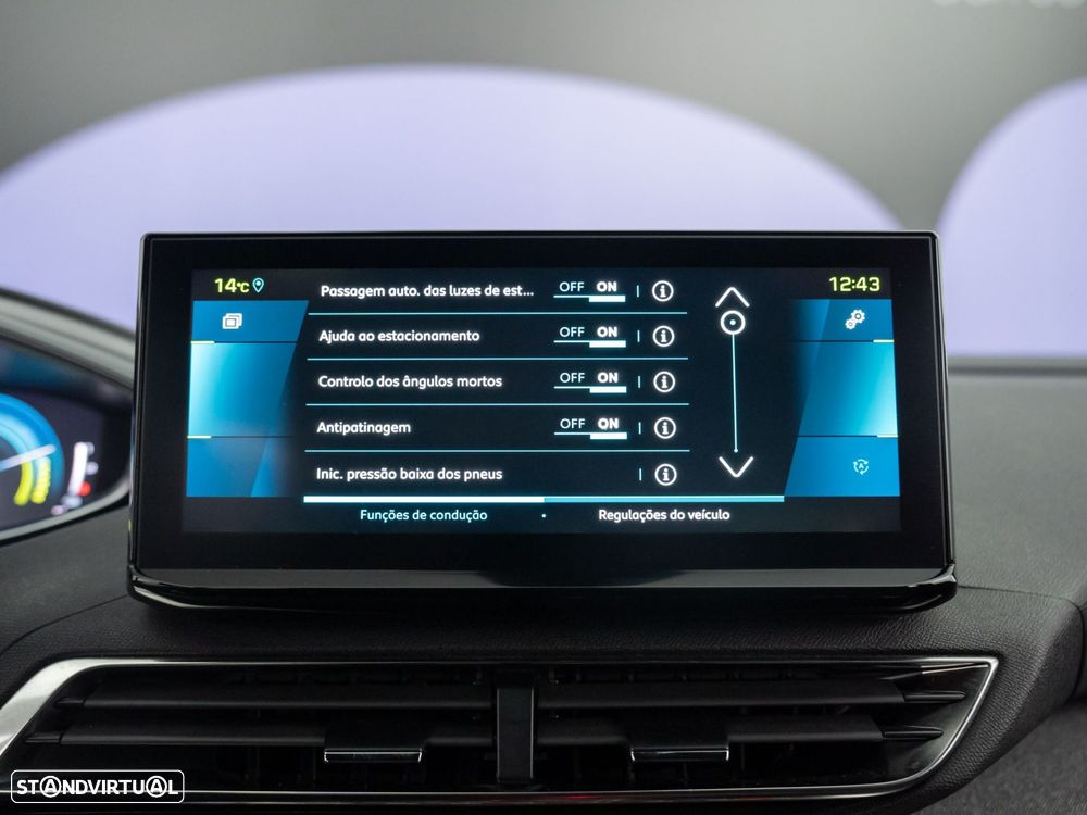 Peugeot 3008 1.6 Hybrid Allure e-EAT8 - 32