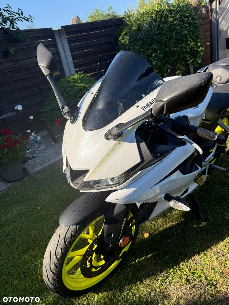 Yamaha YZF - 5