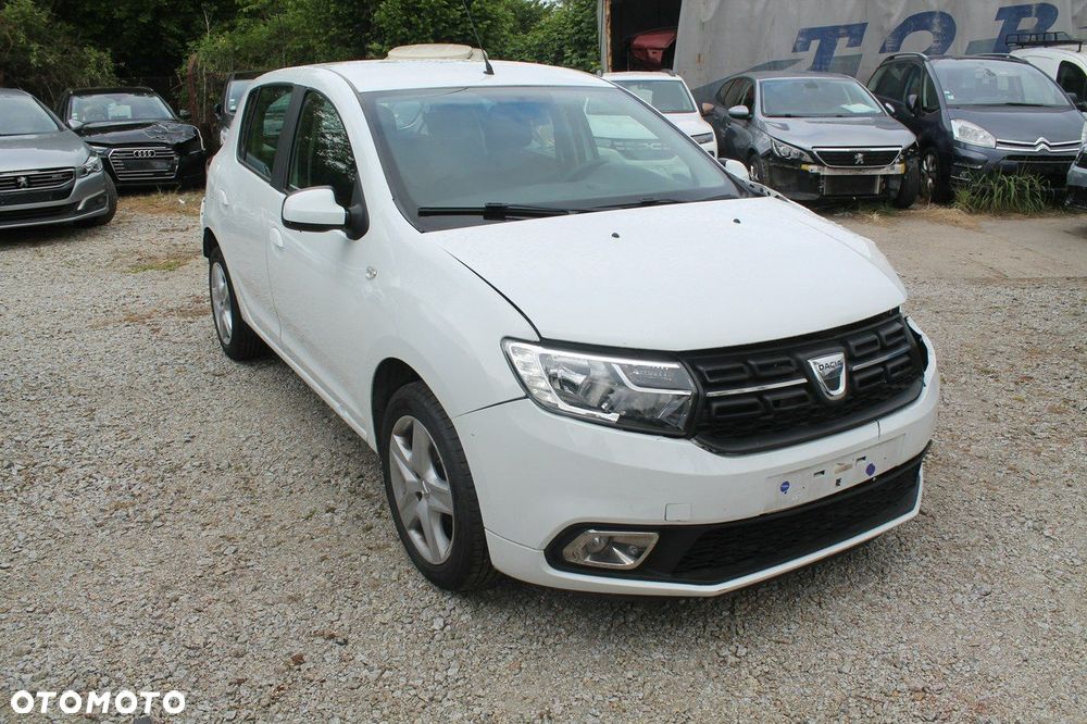 Dacia Sandero - 3