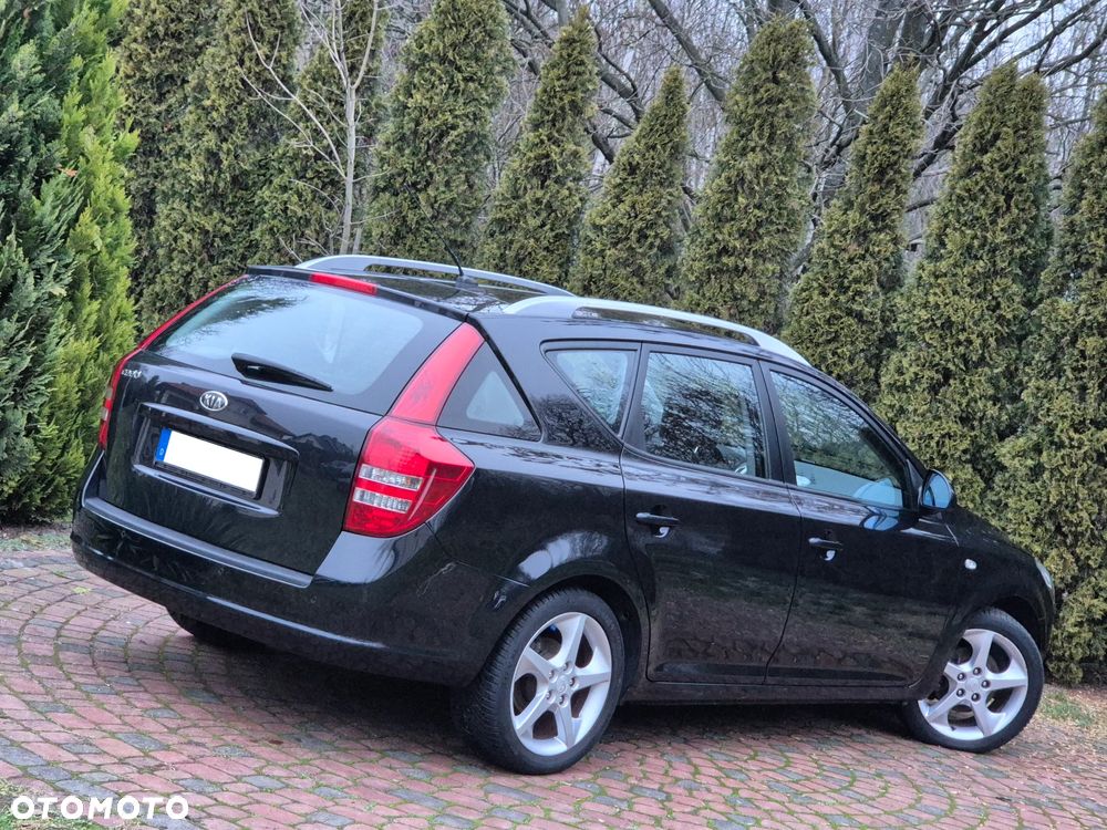 Kia Ceed 2.0 CVVT Spirit - 16