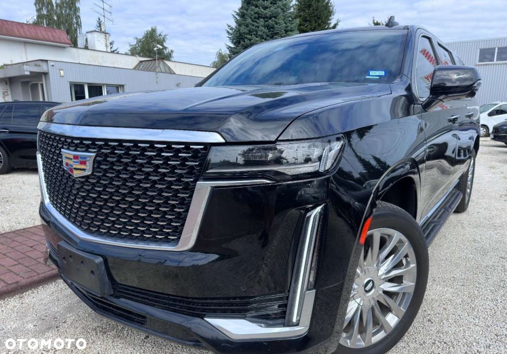 Cadillac Escalade - 2