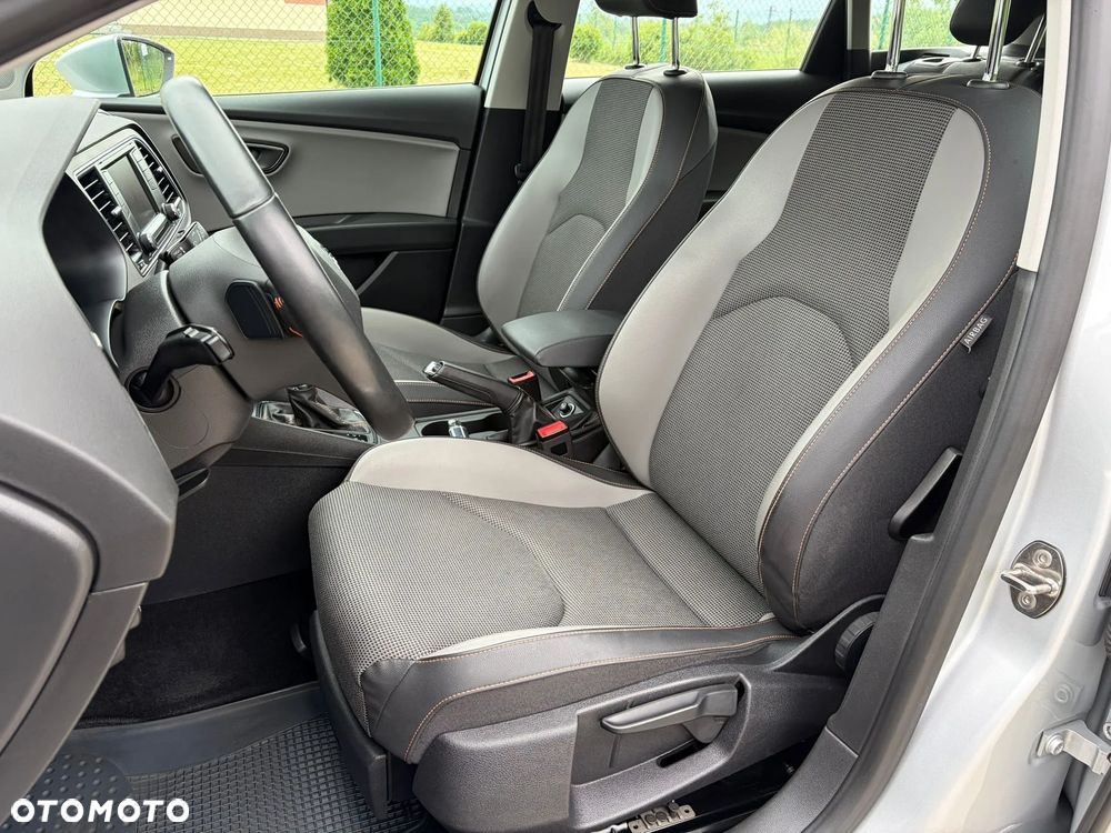 Seat Leon 1.8 TSI Start&Stop DSG XCELLENCE - 9
