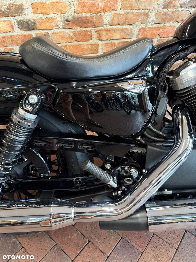 Harley-Davidson Sportster Forty-Eight - 23