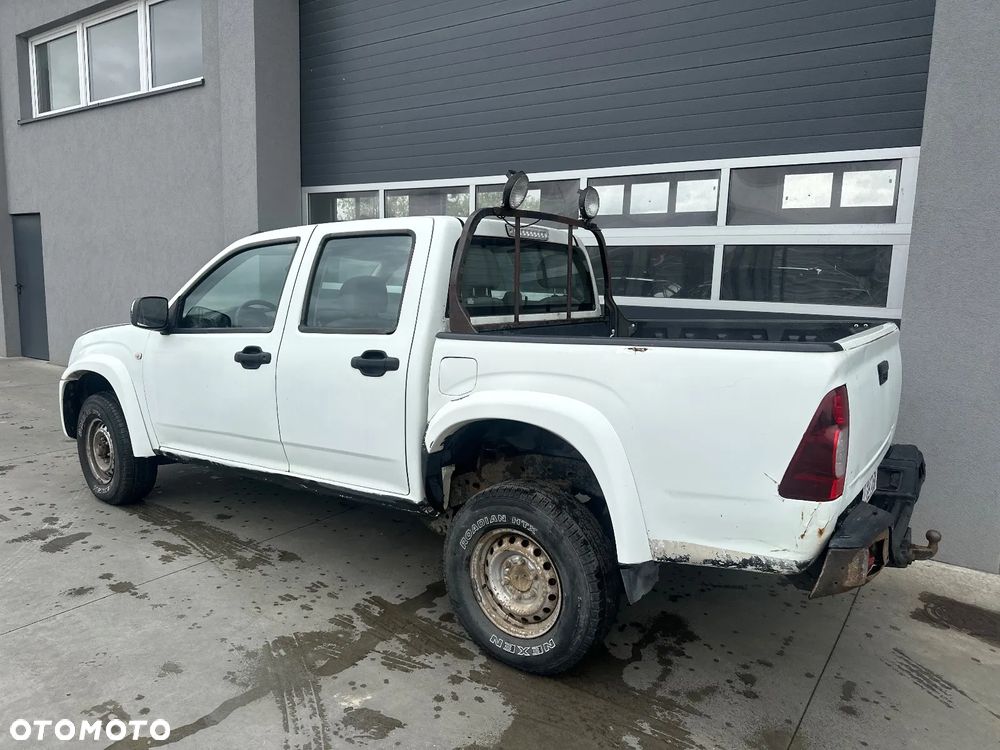 Isuzu D-Max - 8