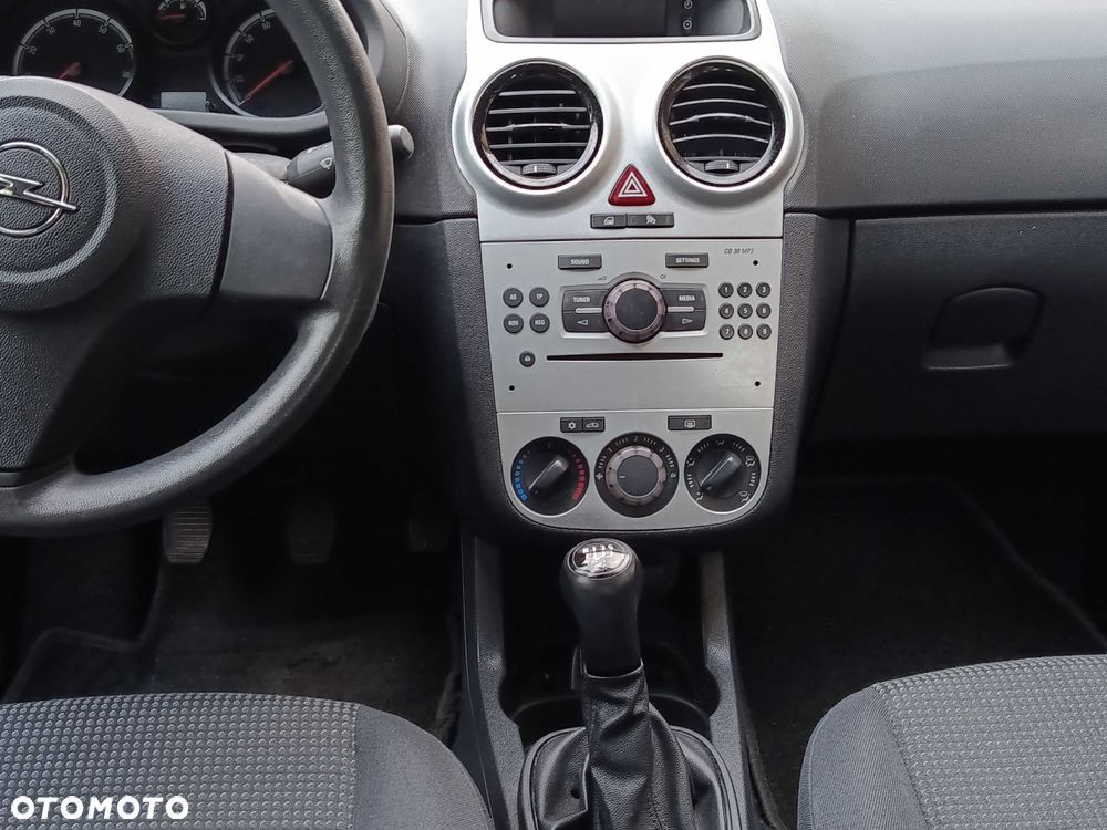 Opel Corsa - 7