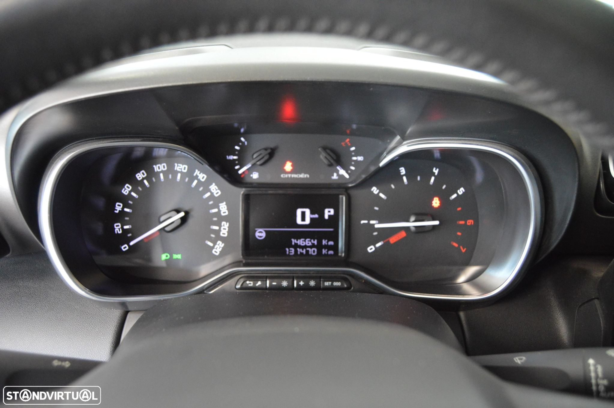 Citroën C3 Aircross 1.5 BlueHDi Shine EAT6 S&S - 28