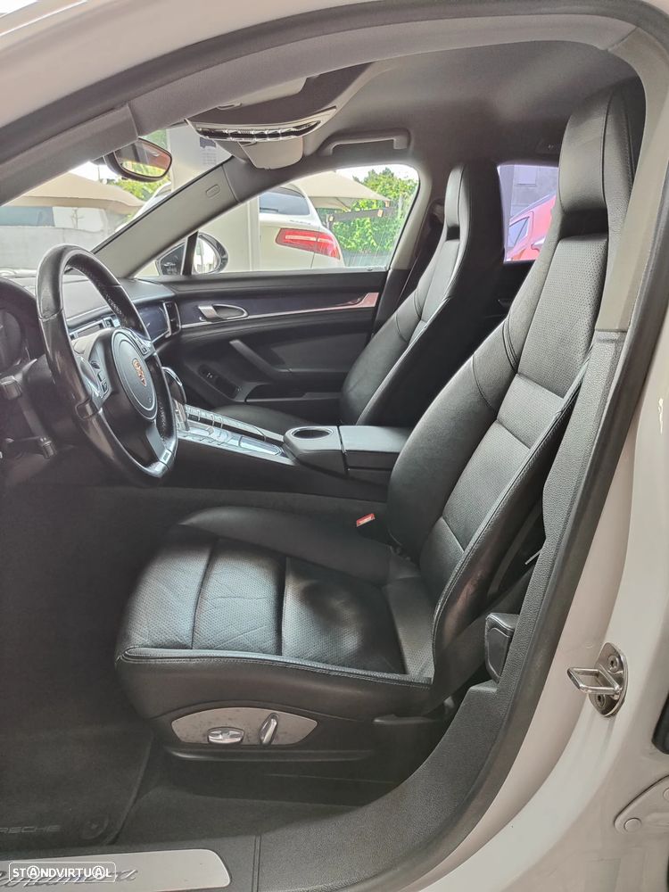 Porsche Panamera Platinum Edition - 14
