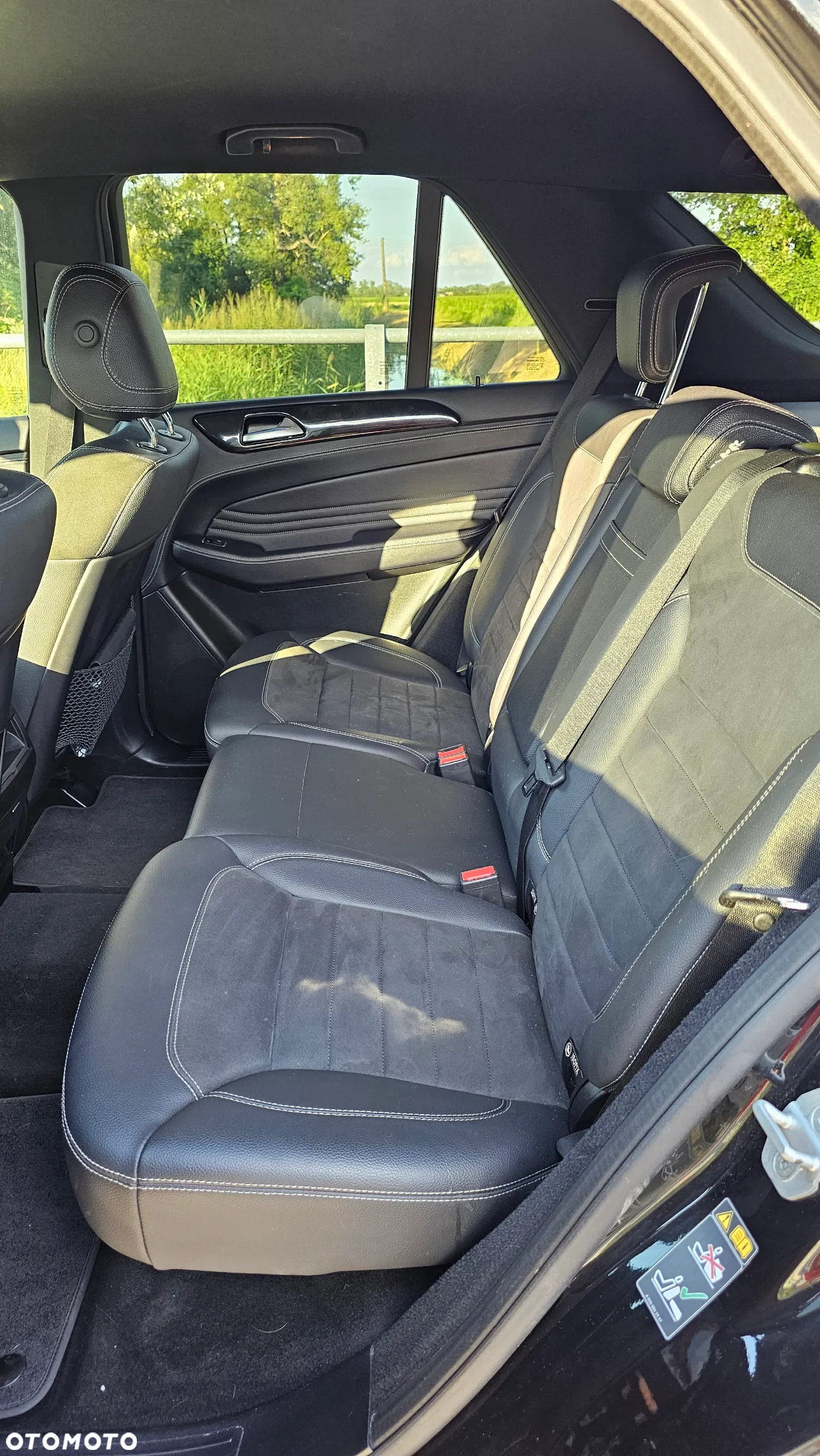 Mercedes-Benz ML 350 BlueTec 4-Matic - 22