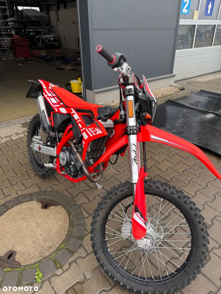 Beta RR - 4