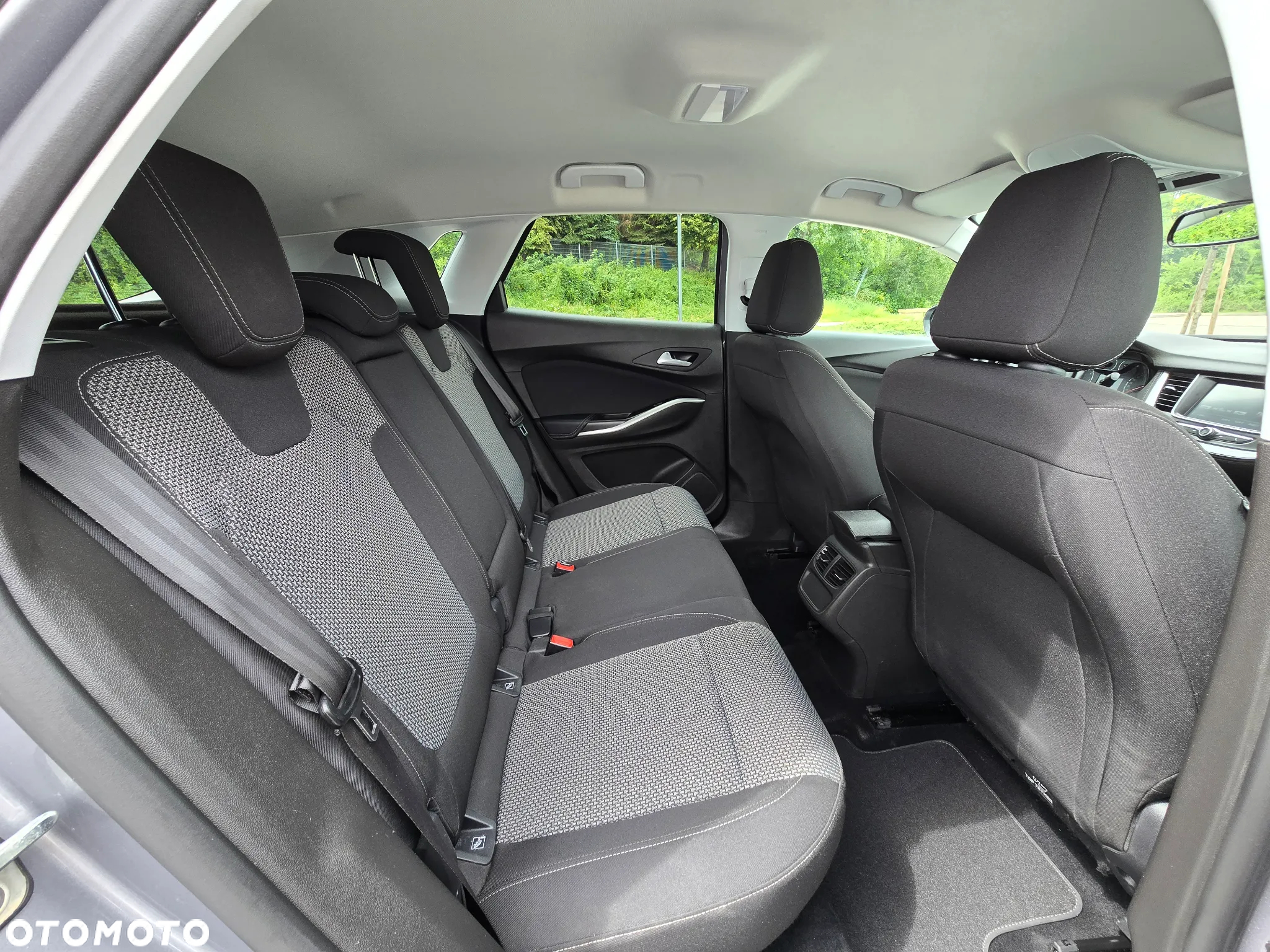 Opel Grandland X 1.2 Start/Stop 120 Jahre - 14