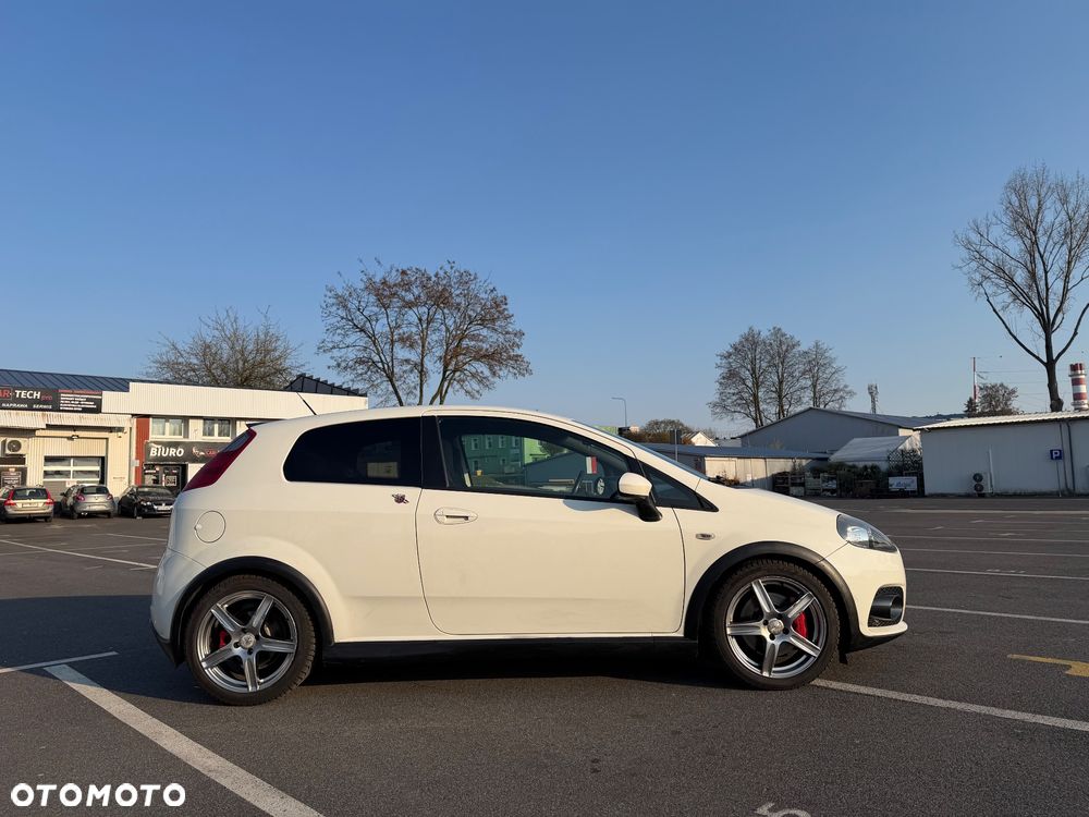 Abarth Grande Punto - 5