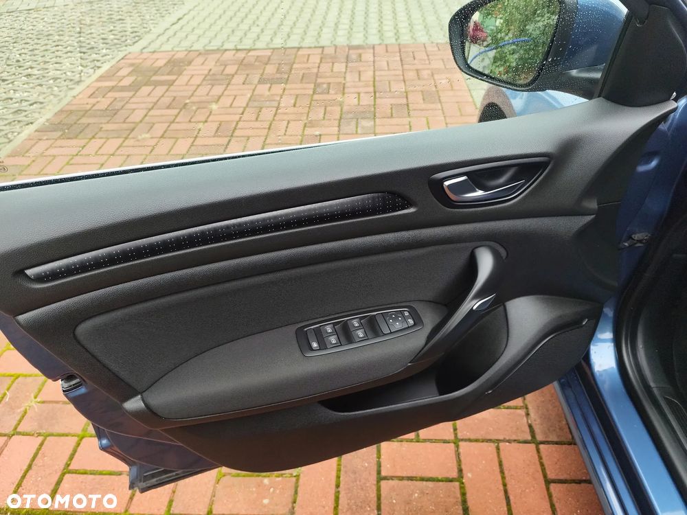 Renault Megane ENERGY TCe 100 LIFE - 19