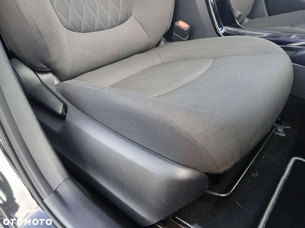 Toyota Corolla 1.8 Hybrid Comfort - 40