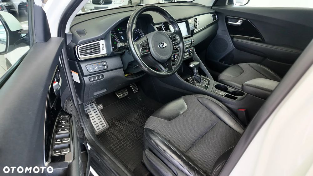 Kia Niro 1.6 GDI PHEV 2WD Vision - 11
