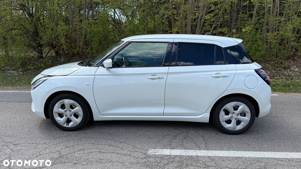 Suzuki Swift 1.2 Dualjet Hybrid CVT Comfort - 4