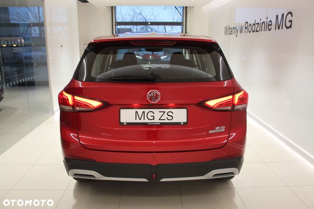 MG ZS Hybrid+ - 17