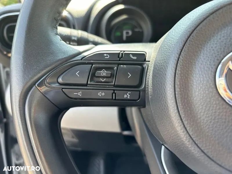 Toyota Yaris Cross Hybrid 1.5 VVT-i Business Edition - 14