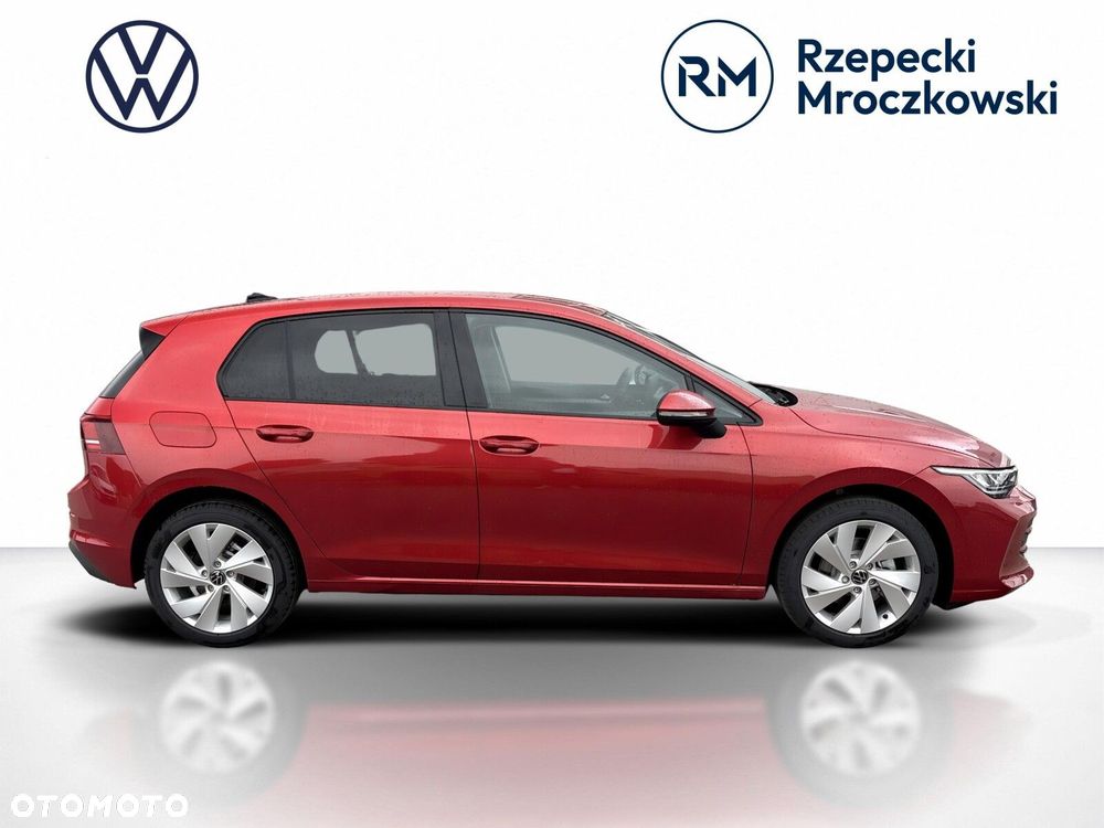 Volkswagen Golf - 6