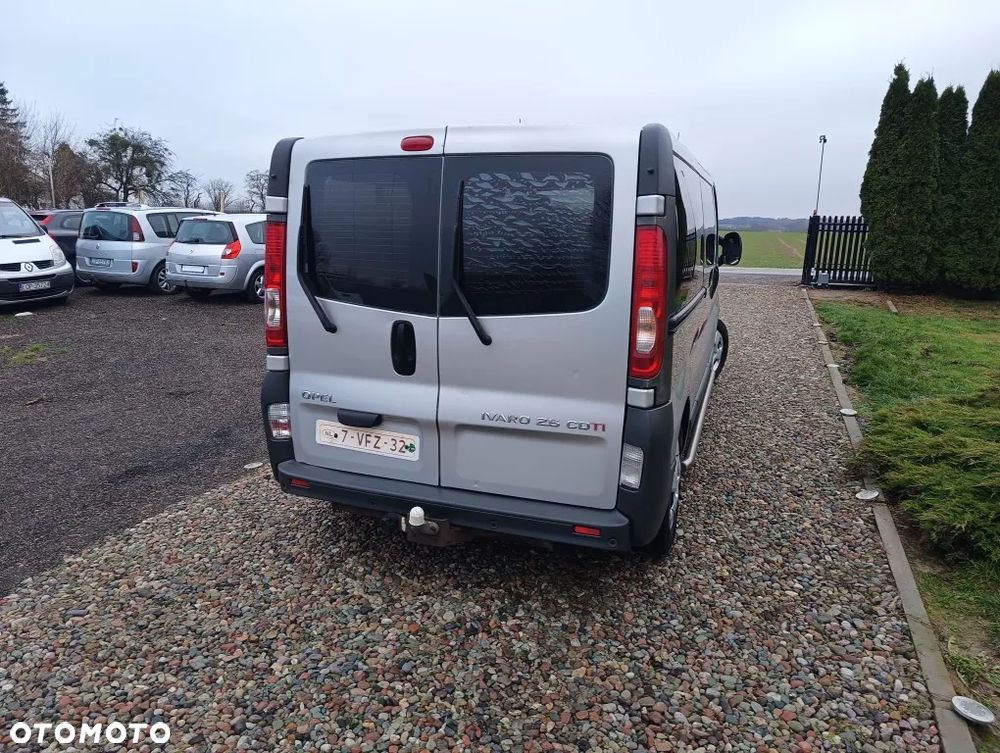 Opel Vivaro - 27