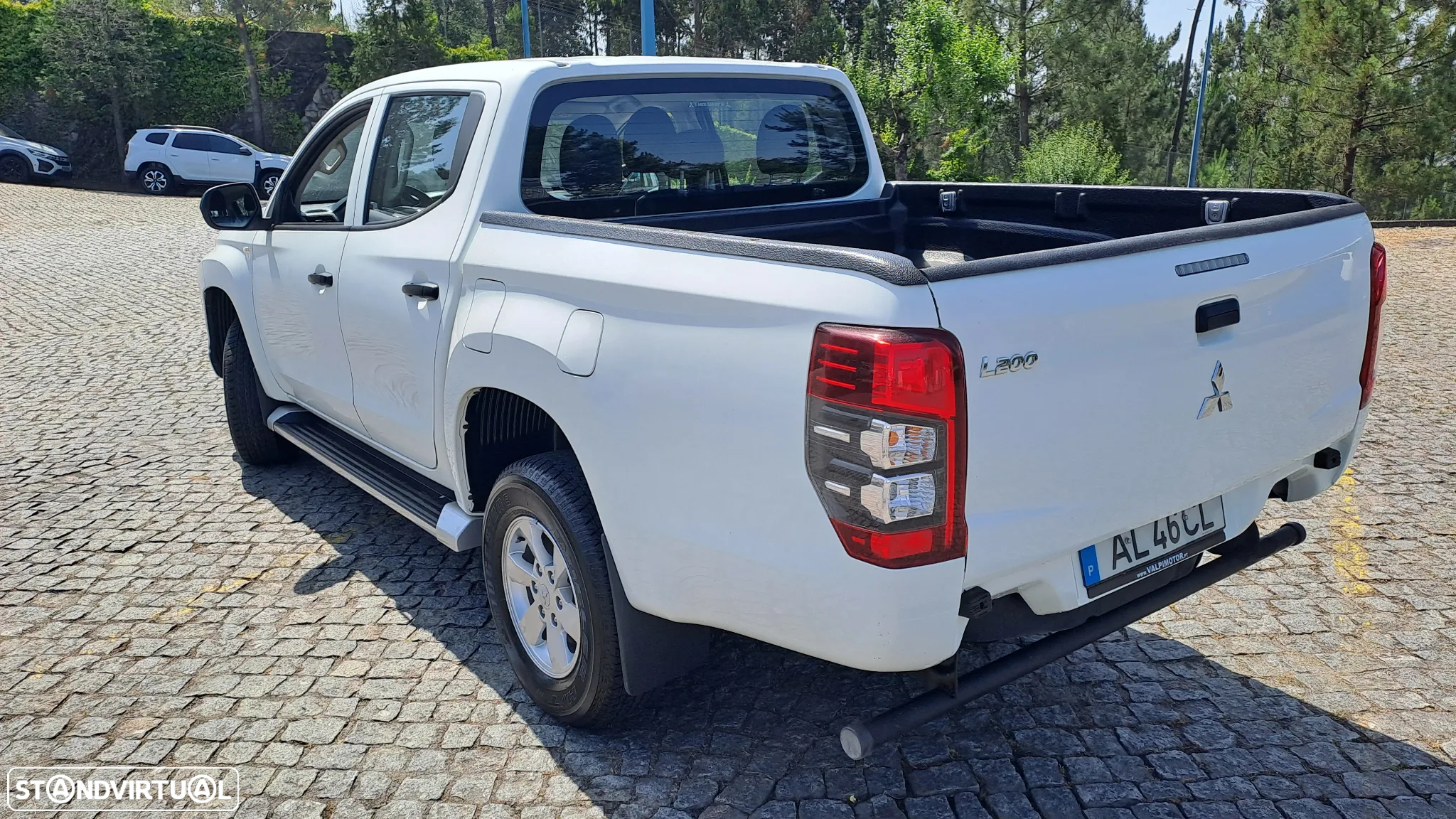 Mitsubishi L200 2.3 DI-D Space Cab Invite 4WD - 8