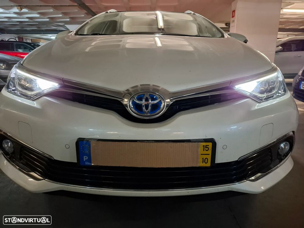 Toyota Auris Touring Sports 1.8 HSD Exclusive +TSS+Navi - 2