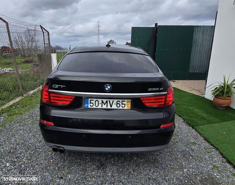 BMW 530 Gran Turismo d - 2