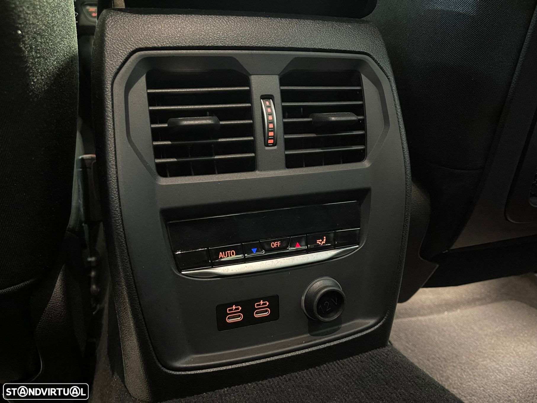 BMW 330 e Auto - 25