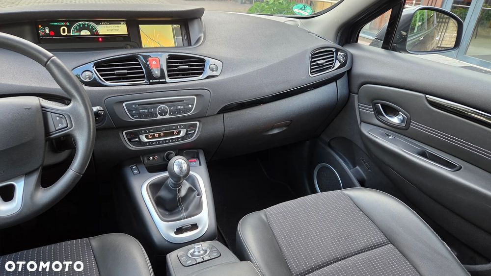 Renault Scenic 1.6 16V 110 TomTom Edition - 30