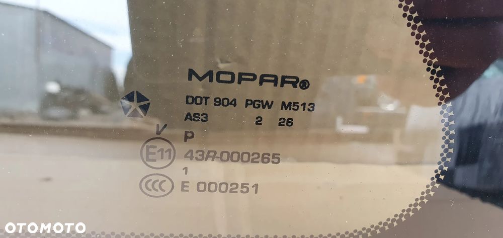Szyba lewy tył tylna lewa karoseryjna Jeep Grand Cherokee IV WK2 - 6