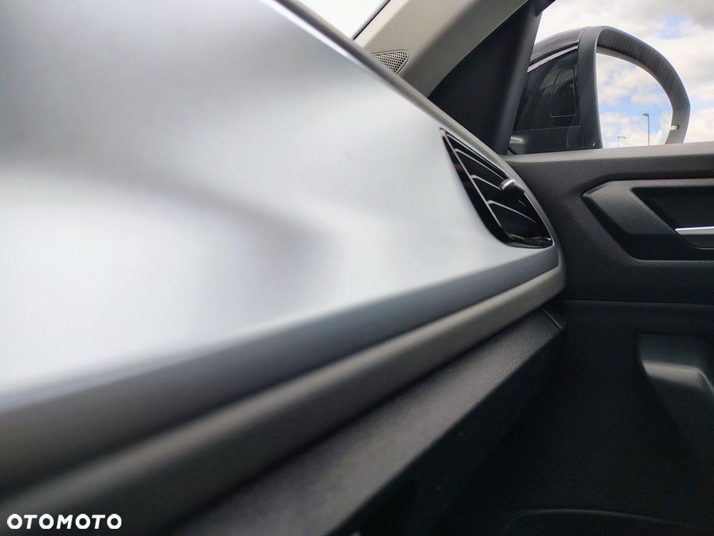 Volkswagen T-Roc - 25