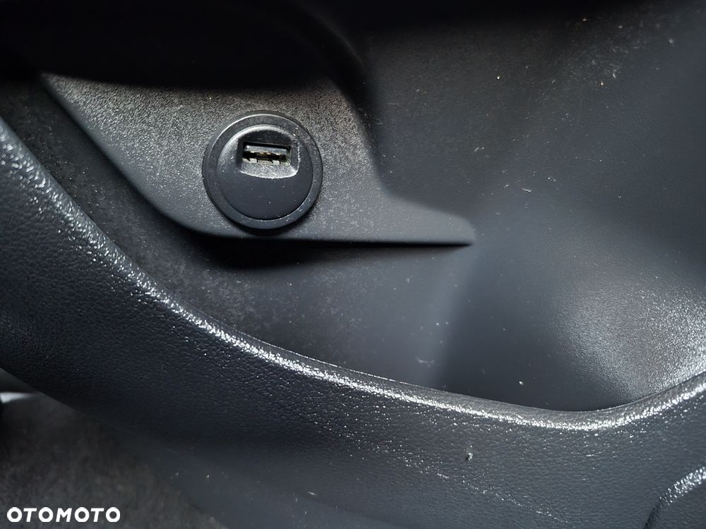 Peugeot Partner BlueHDi 100 Stop&Start Allure - 24