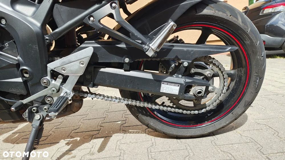 Yamaha FZ6 - 14