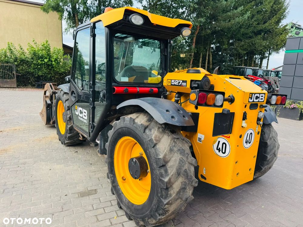 JCB 527-58 AGRI PLUS - 4
