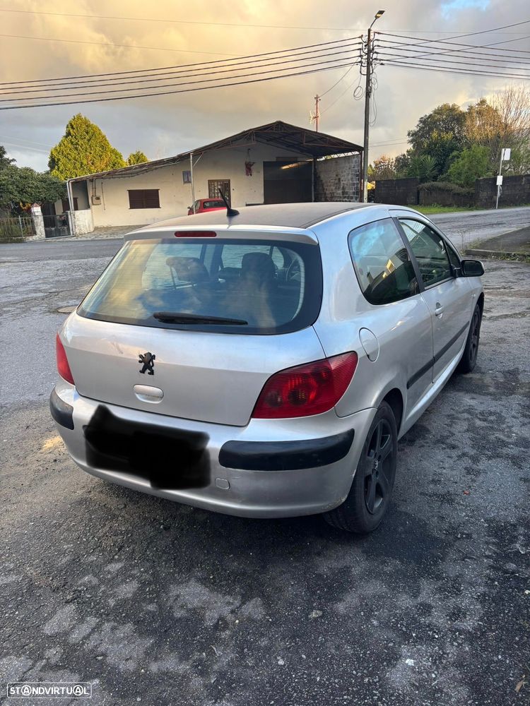 Peugeot 307 1.4 XR - 3