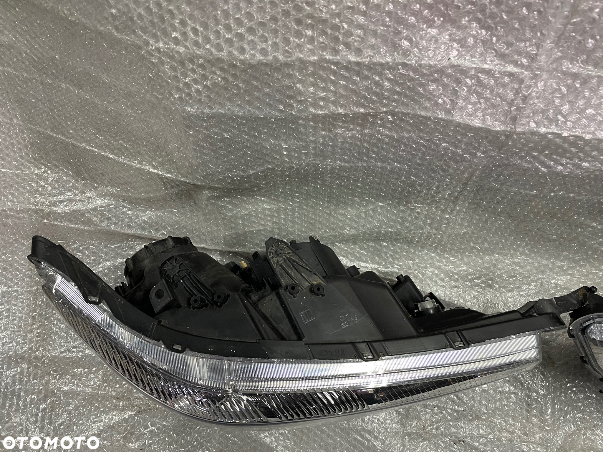 LAMPA PRZÓD LEWA PRAWA SOCZEWKA H7 MITSUBISHI ASX - 12