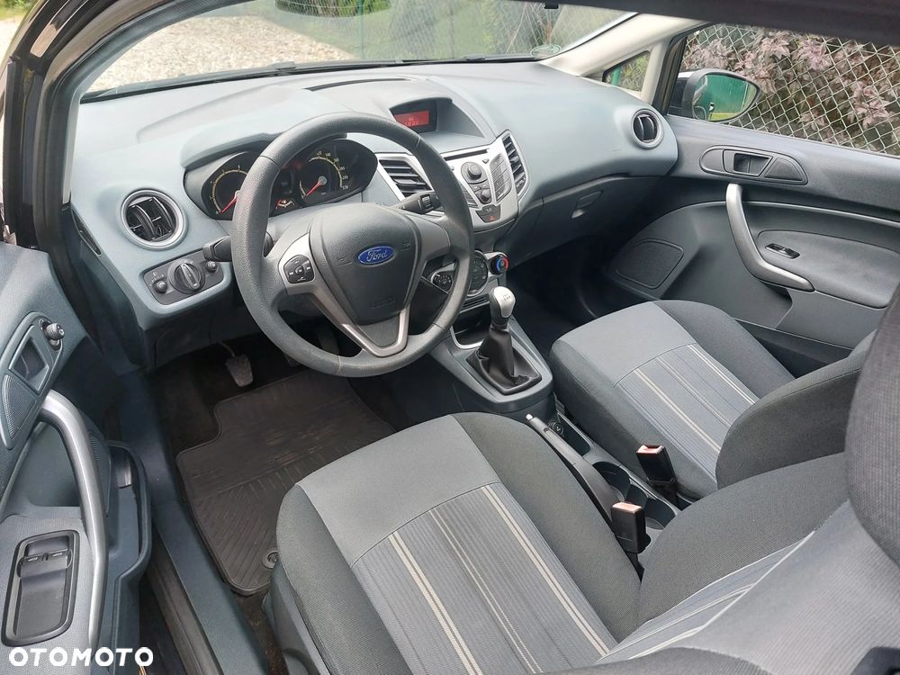 Ford Fiesta 1.25 Ambiente - 7