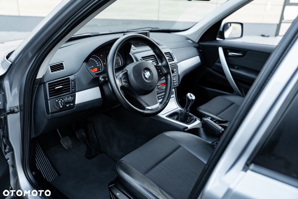 BMW X3 xDrive20i - 22