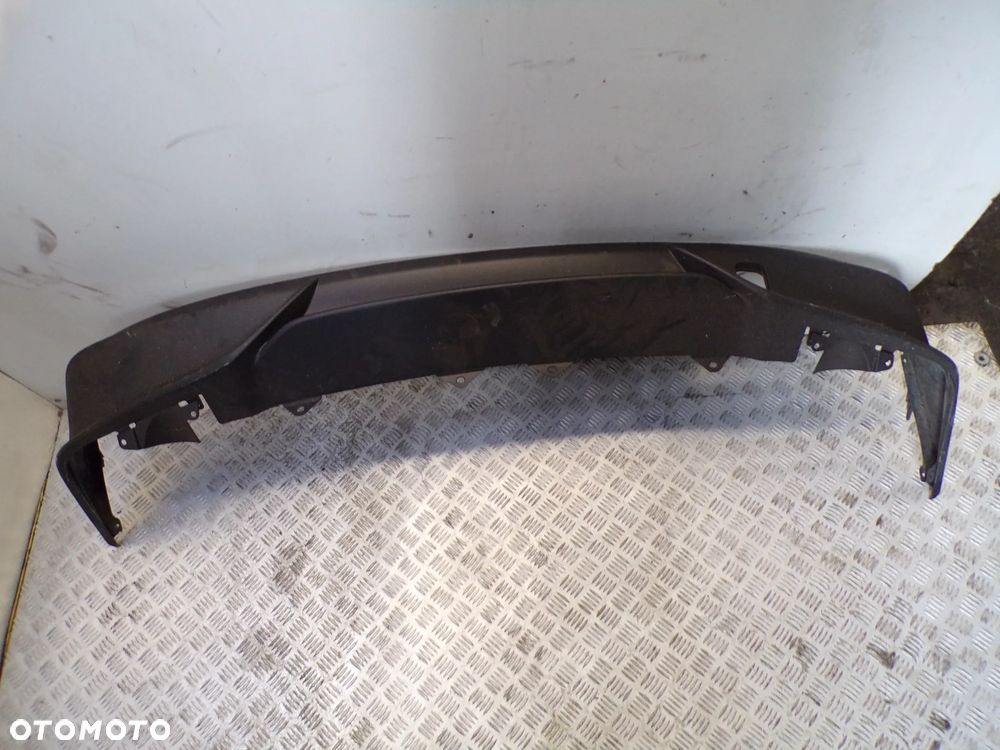 SPOILER DYFUZOR DOKŁADKA TYLNEGO ZDERZAKA LEXUS IS300H - 4